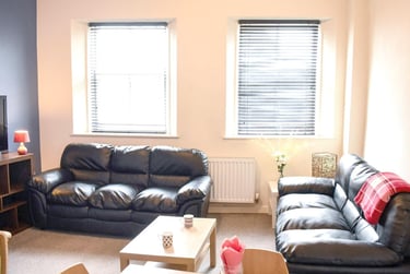 1 bed flat, North Road West, Stonehouse, Plymouth, PL15DJ - Image 5